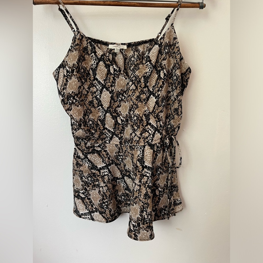 Maurices Women’s Snakeskin Print Spaghetti Strap Wrap Blouse Tank Top Size Med